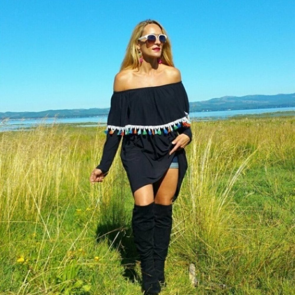 PLAYFUL TUNIC TOP - Picture 2 of 4